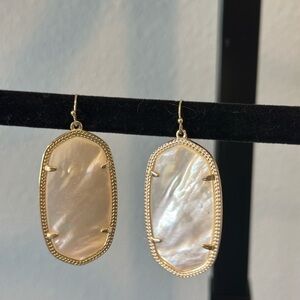 Kendra Scott Gold and Cream Earrings